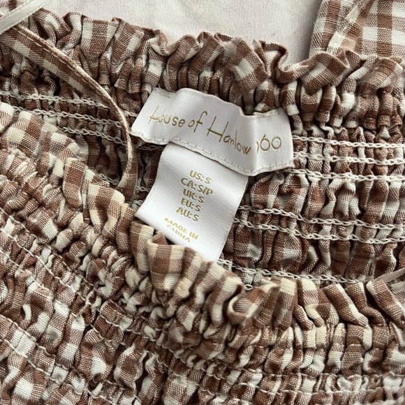 house of harlow 1960 plaid light salmon and white small jumpsuit - Picture 3 of 6